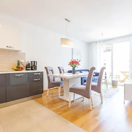 Silvy Apartment *