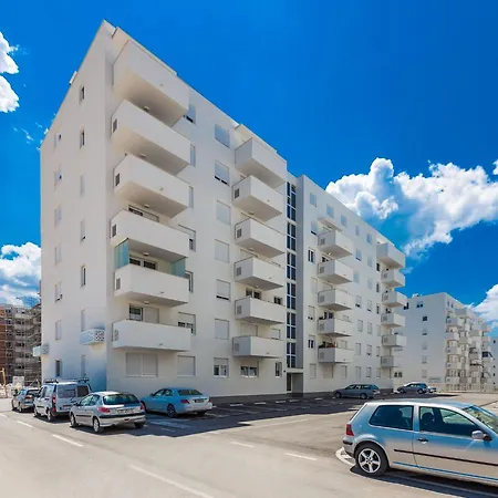 Apartment Silvy Zadar